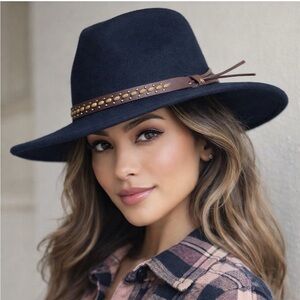 House of Harlow 1960 Wool Hat